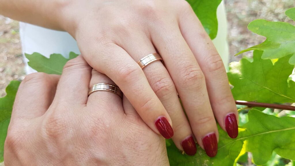 Abielusõrmuste-komplekt - Abielusõrmused.com