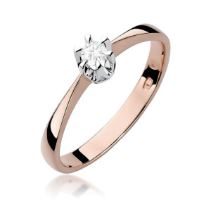 Kihlasõrmus. Rose-gold engagement ring with a single round diamond in a prong setting on a white background.