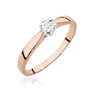 Kihlasõrmus. Rose gold ring with a small diamond flower setting at the top to sparkle subtly.
