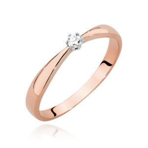 Kihlasõrmus. Rose gold ring with a single round diamond solitaire