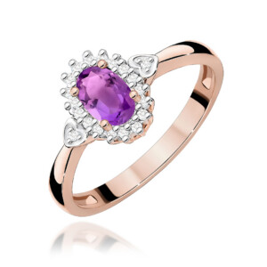 W0312 Rose Amethyst 04ct 2-kihlasormus - Abielusõrmused.com Kihlasõrmus. Rose gold ring with an oval purple amethyst center surrounded by a diamond halo and small heart accents on the band.”